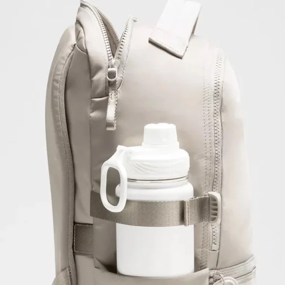 Lululemon New Crew Backpack 22L Updated- Warm Ash Grey